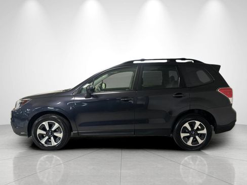 Used 2018 Subaru Forester 2.5i Premium AWD/4WD image 2
