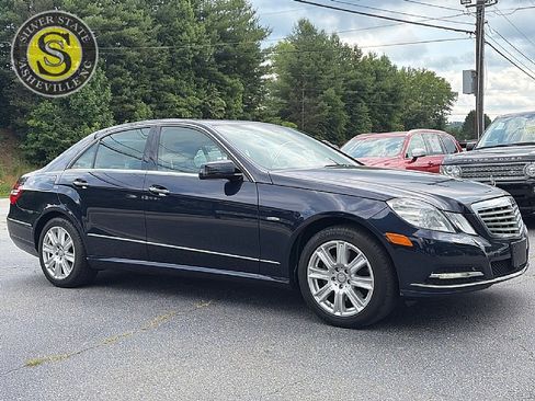 Used 2012 Mercedes-Benz E 350 4MATIC Sedan image 8