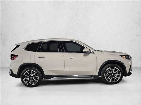 Used 2026 BMW X1 xDrive28i w/ Convenience Package image 4