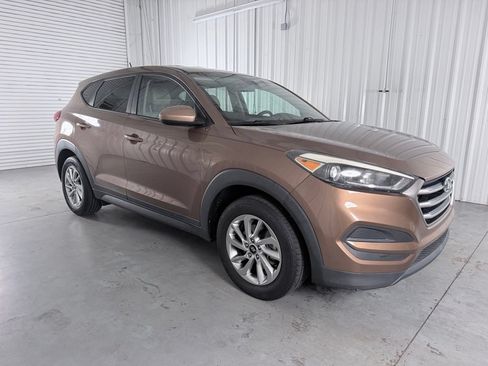 Used 2016 Hyundai Tucson SE FWD image 3