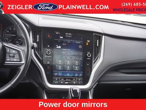 Used 2024 Subaru Outback Premium image 15