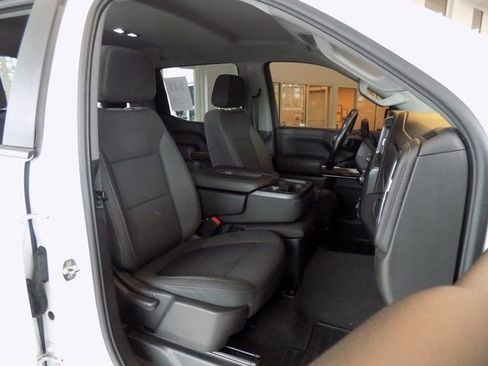 Used 2021 Chevrolet Silverado 1500 RST w/ Z71 Off-Road Package AWD/4WD image 25