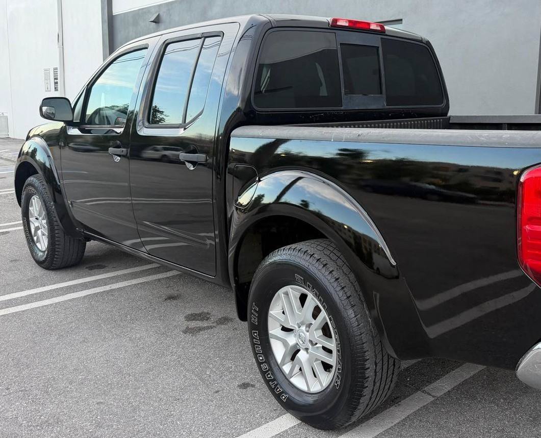 Used 2015 Nissan Frontier SV RWD image 12