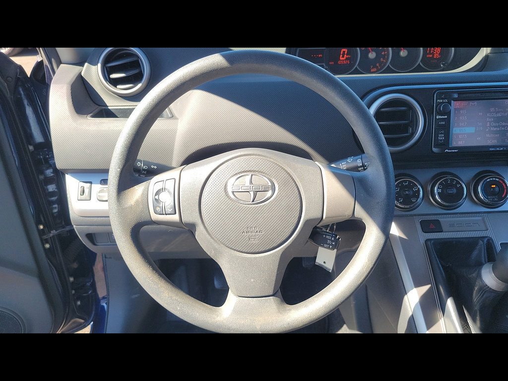 Used 2014 Scion xB FWD image 20