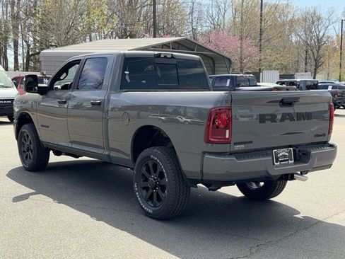 New 2026 RAM 2500 Big Horn AWD/4WD image 11