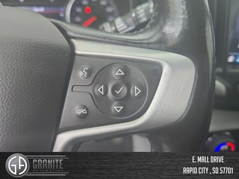 Used 2022 GMC Terrain SLT AWD/4WD image 33