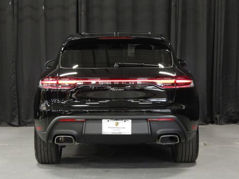 New 2026 Porsche Macan AWD/4WD image 4