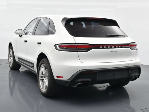 Certified 2023 Porsche Macan AWD/4WD image 9