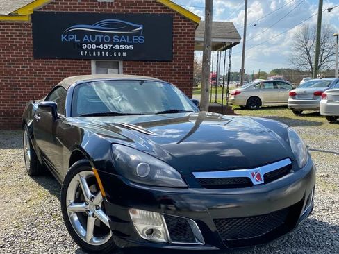 Used 2008 Saturn Sky Red Line RWD image 1