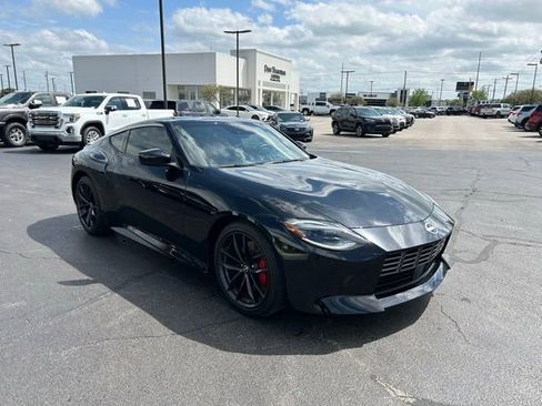 Used 2024 Nissan Z Performance w/ Floor Mat Package image 4