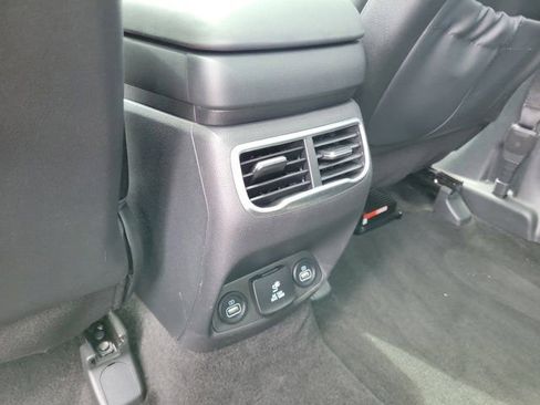 Certified 2022 Hyundai Santa Fe Limited image 14