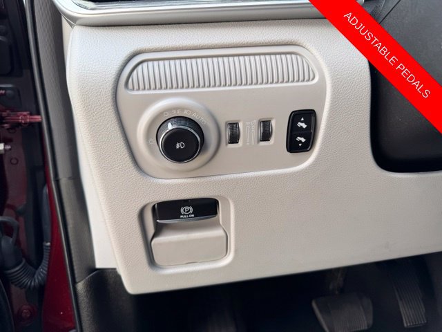Used 2022 Jeep Wagoneer Series II AWD/4WD image 37