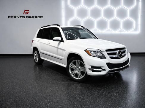 Used 2015 Mercedes-Benz GLK 350 2WD image 1