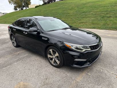 Used 2019 Kia Optima S w/ S Panoramic Sunroof Package