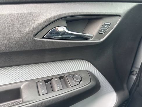New 2027 Chevrolet Bolt RS w/ Technology Package FWD image 21