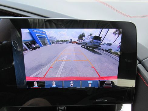 Used 2024 Chevrolet Corvette Stingray Premium Conv w/ Z51 Performance Package RWD image 30