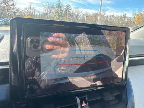 Certified 2023 Toyota Corolla SE image 37