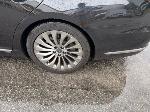 Used 2018 Genesis G90 5.0 Ultimate image 10