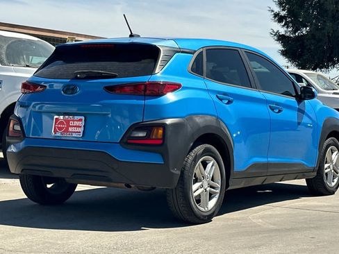 Used 2019 Hyundai Kona SE FWD image 3
