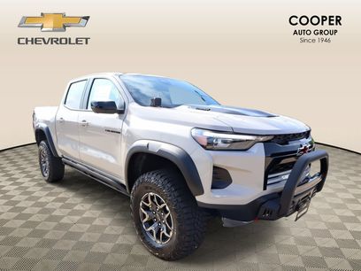 New 2026 Chevrolet Colorado ZR2 w/ Off-Road Front Bumper Package
