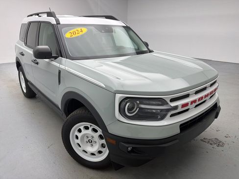 Used 2024 Ford Bronco Sport Heritage w/ Heritage Convenience Package image 3