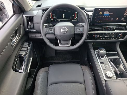 New 2026 Nissan Pathfinder SL AWD/4WD image 6