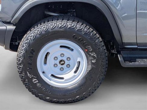 New 2026 Ford Bronco Heritage Edition AWD/4WD image 10