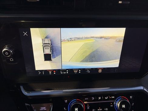 Certified 2024 GMC Sierra 1500 Denali image 33