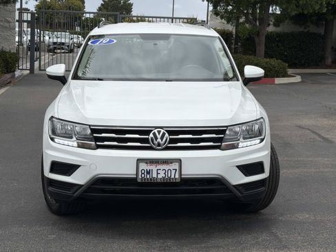 Used 2019 Volkswagen Tiguan S FWD image 2