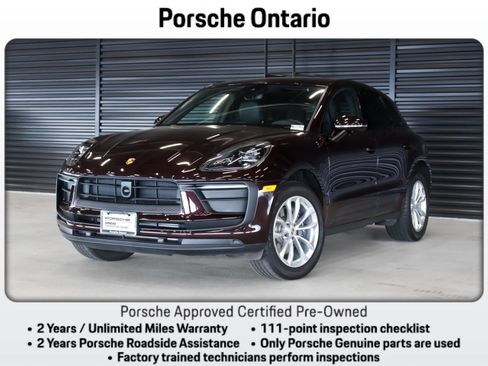 Certified 2024 Porsche Macan AWD/4WD image 1