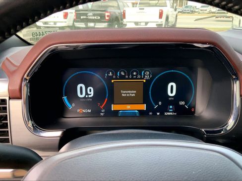 Used 2022 Ford F150 Lariat image 23