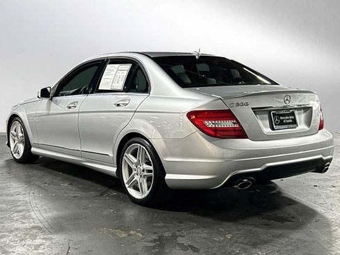 Used 2013 Mercedes-Benz C 300 4MATIC Sedan image 5