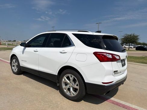 Used 2020 Chevrolet Equinox LT FWD image 14