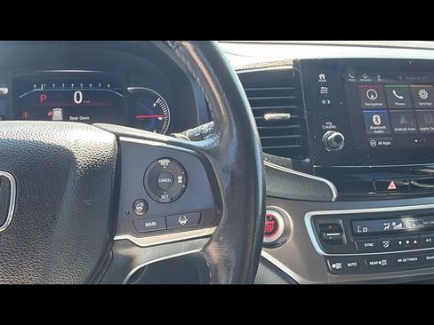 Used 2021 Honda Pilot Black Edition image 15