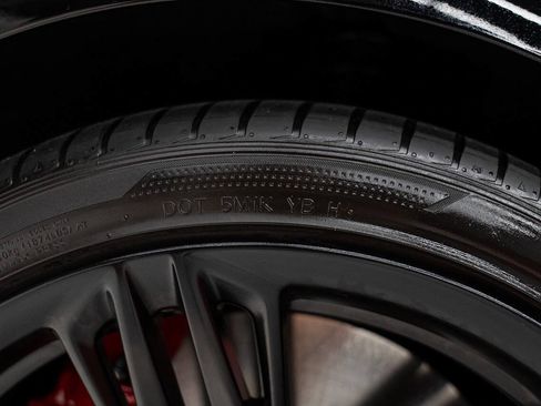 Used 2021 Chevrolet Camaro ZL1 RWD image 57