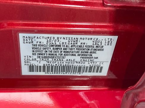 Certified 2024 Nissan Sentra SR FWD image 35