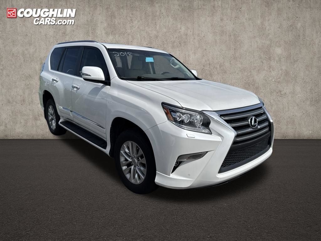 Used 2018 Lexus GX 460 Premium w/ Premium Package AWD/4WD image 13