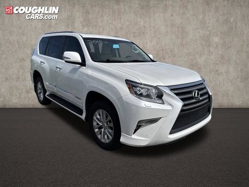 Used 2018 Lexus GX 460 Premium w/ Premium Package AWD/4WD image 13