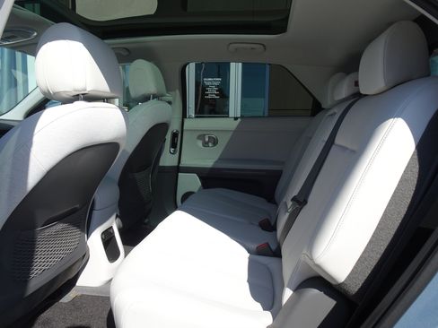 Used 2023 Hyundai Ioniq 5 Limited w/ Cargo Package AWD/4WD image 15