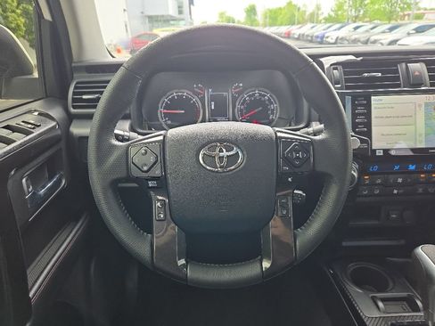 Used 2020 Toyota 4Runner TRD Pro AWD/4WD image 40