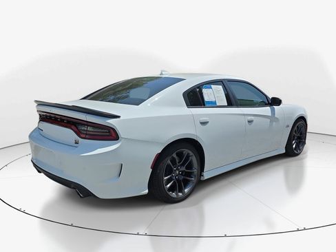Used 2023 Dodge Charger Scat Pack RWD image 4