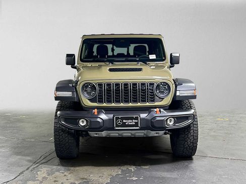 Used 2026 Jeep Gladiator Mojave AWD/4WD image 8