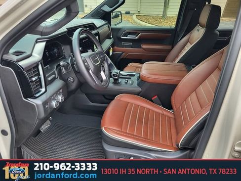 Used 2026 GMC Sierra 1500 Denali Ultimate AWD/4WD image 19