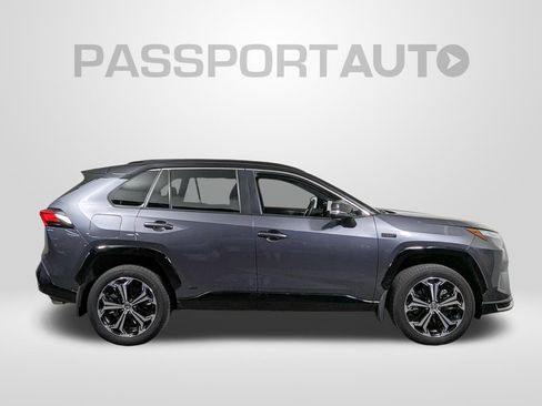 Used 2024 Toyota RAV4 XSE w/ Premium Package AWD/4WD image 8