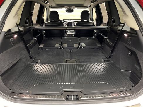 Used 2024 Volvo XC90 B6 Ultimate w/ Protection Package Premier image 12