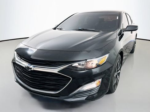 Used 2021 Chevrolet Malibu RS FWD image 3