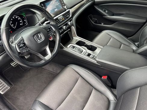 Certified 2022 Honda Accord Sport image 4