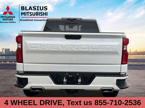 Used 2024 Chevrolet Silverado 1500 High Country w/ Technology Package image 5