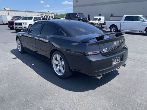 Used 2006 Dodge Charger SRT8 w/ SRT Option Group III RWD image 6