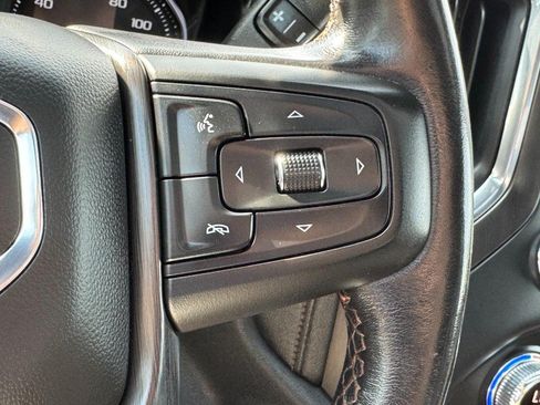 Used 2021 GMC Sierra 1500 AT4 w/ AT4 Premium Package AWD/4WD image 22